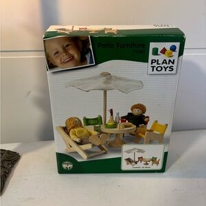 PlanToys Patio furniture Set #73161 *RARE*